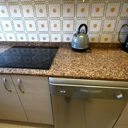 Casa Rosales 2 *
